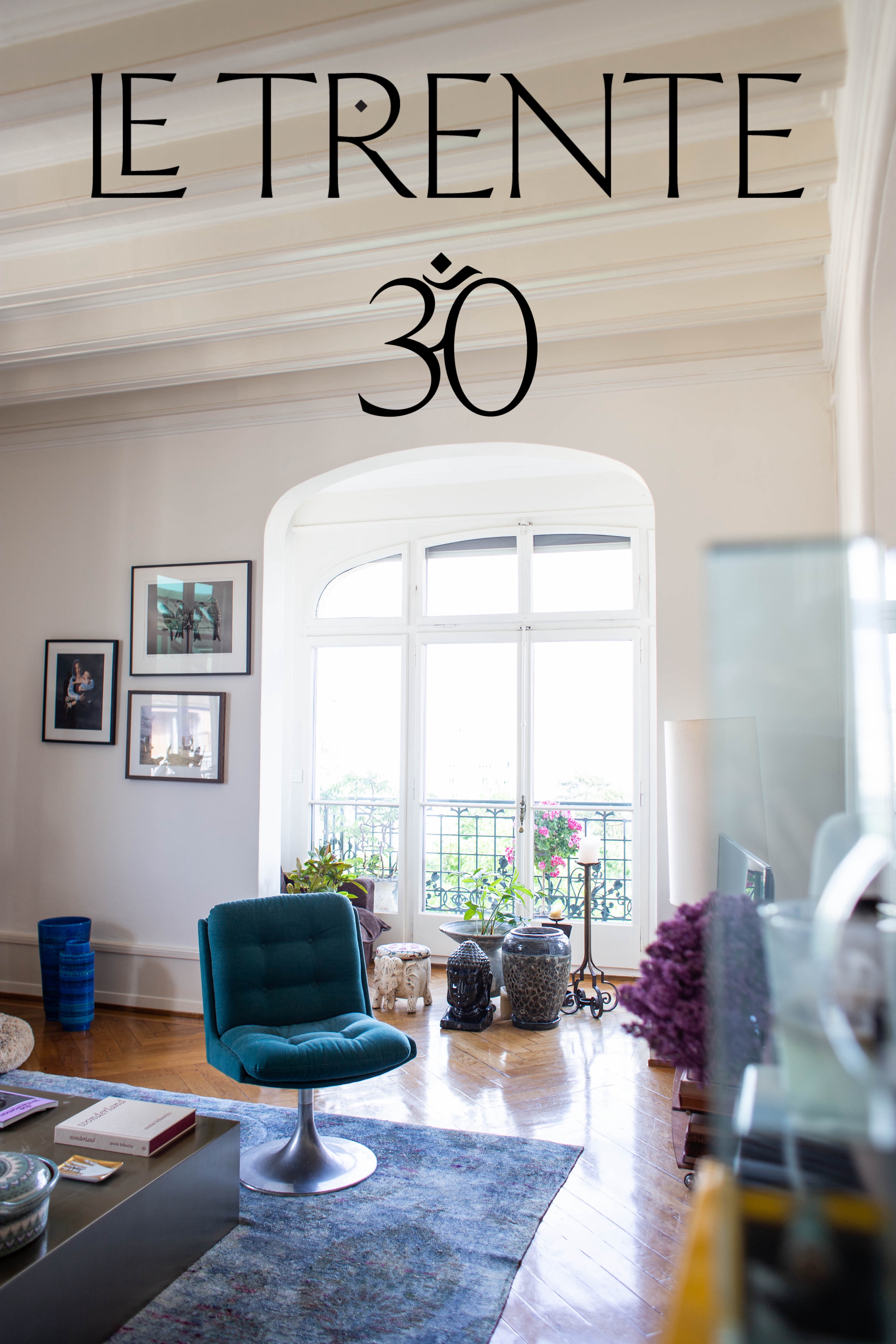 A picture of Anne Muhlethaler's living room, the setting for her salon, Le Trente