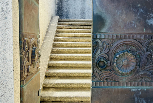 It's transition season (and you're invited to move through it with intention) 🍂